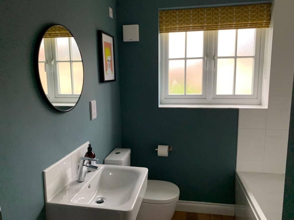Caramel Cottage At The Bay Filey, Sleeps 6, 2 Dogs Welcome For Free Too Exterior photo